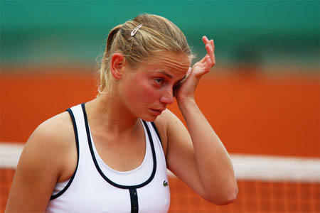 Jelena Dokic wore it as she fell apart with a back injury in her second 
